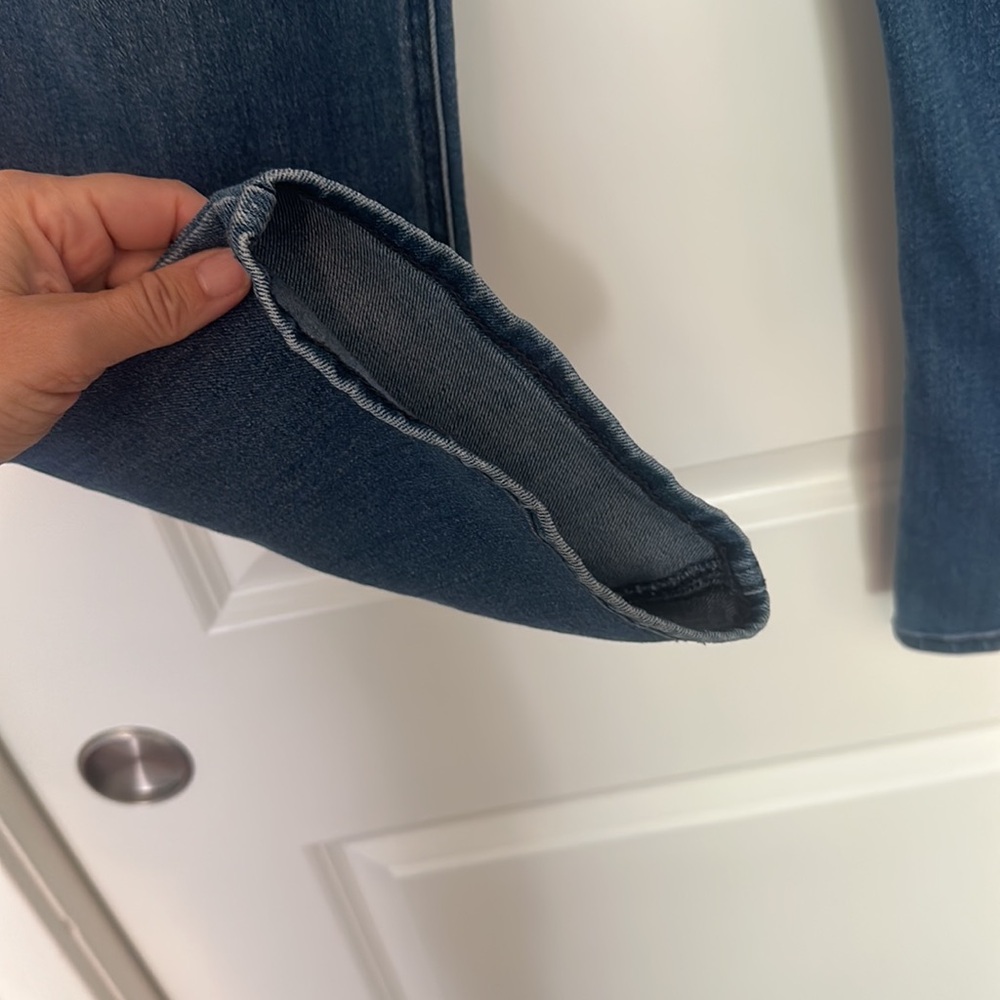 Old Navy Jeans - Picture 3 of 10
